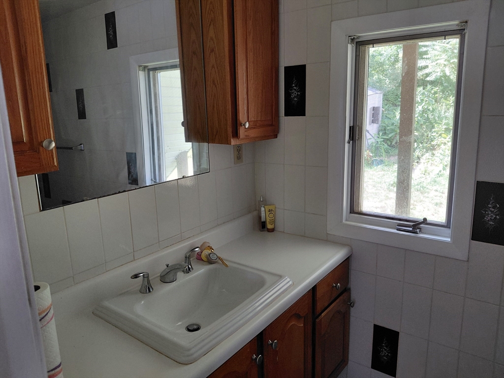 190 Dominion Rd