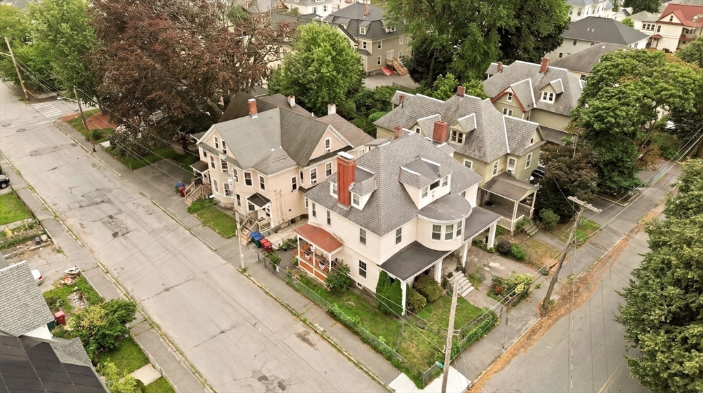 384-386 High St