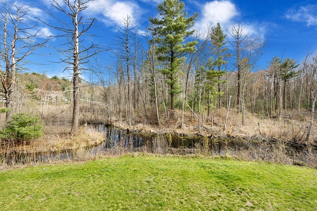 63 Bayberry Cmn #63, Franklin, MA Photo #36
