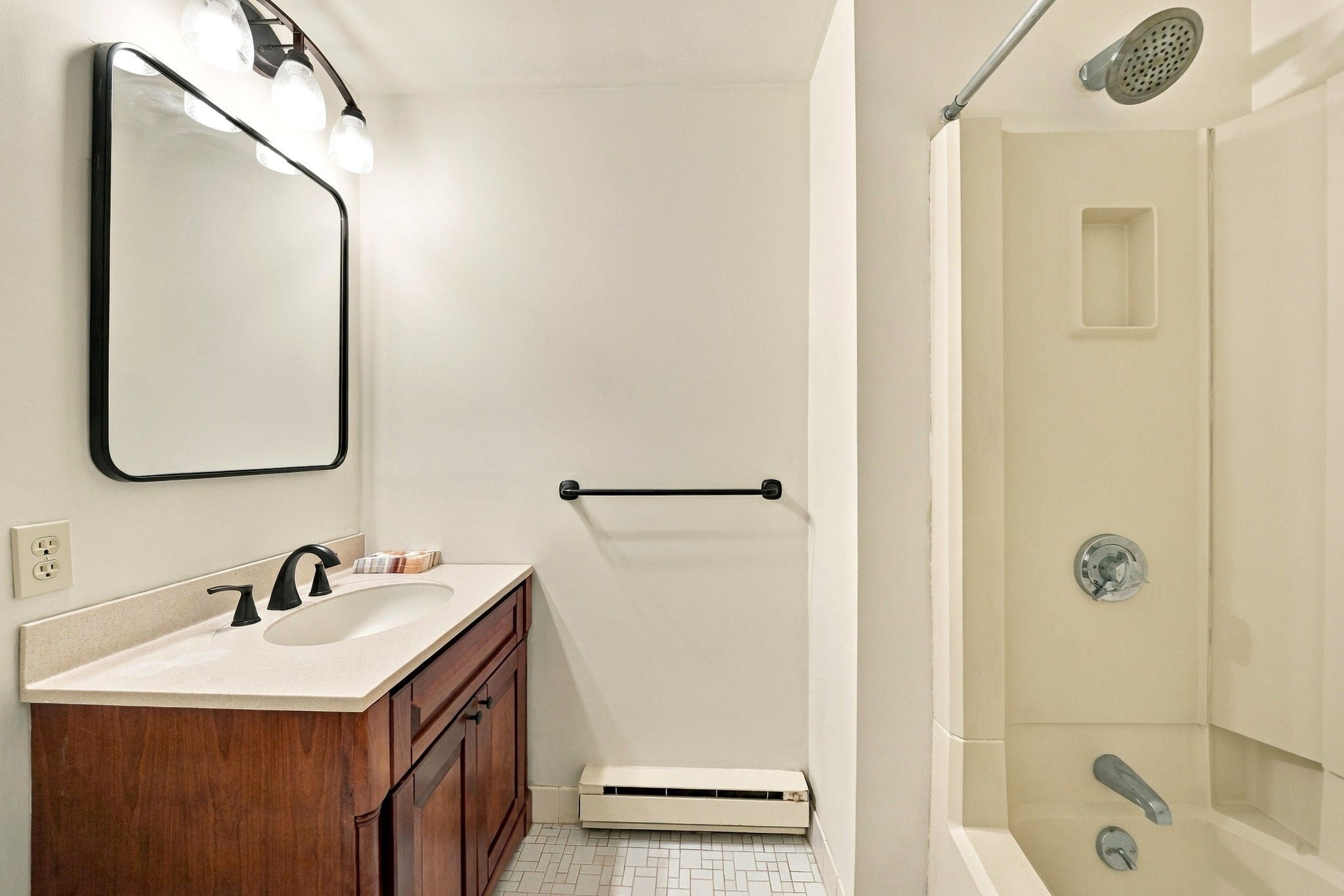 235 Wintrop St #1102, Medford, MA, 235 Wintrop St #1102, Medford, MA Photo #17