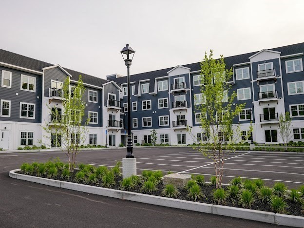 485 Blue Hills Parkway 23