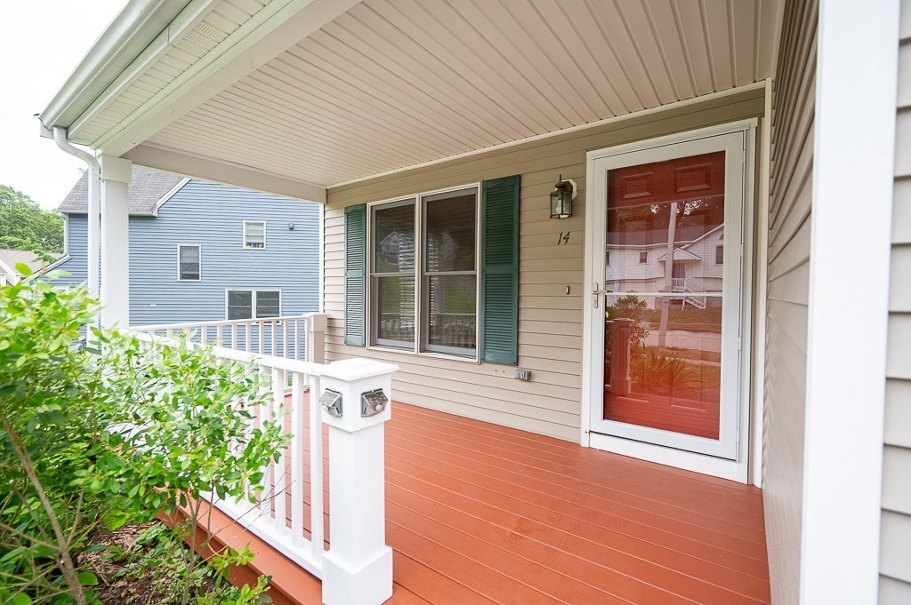 14 Midgley Ln