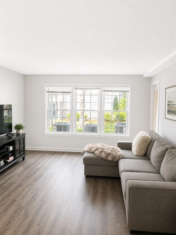 14 Walden Dr 4