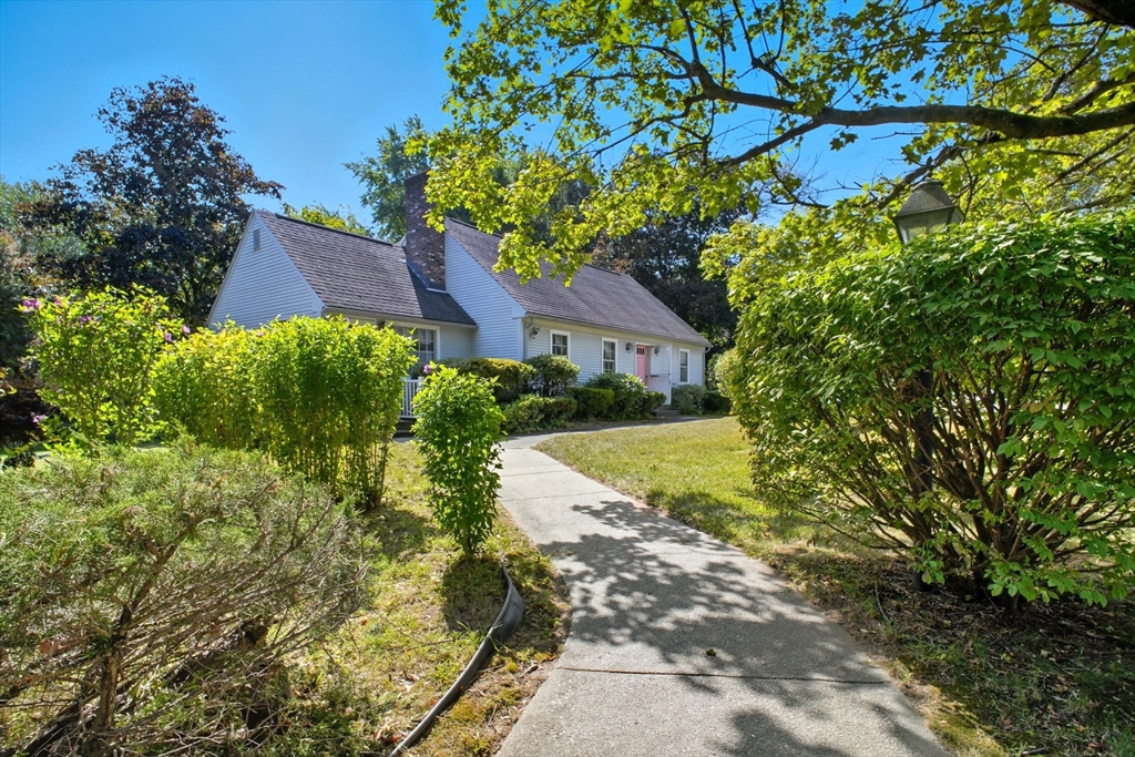 10 Primrose Ln
