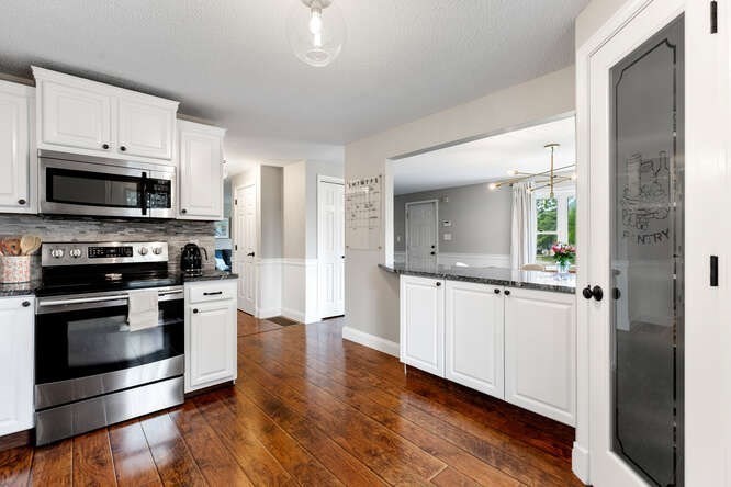 151 Whitehall Rd