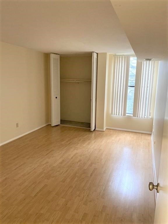 32 Shrewsbury Green Dr J