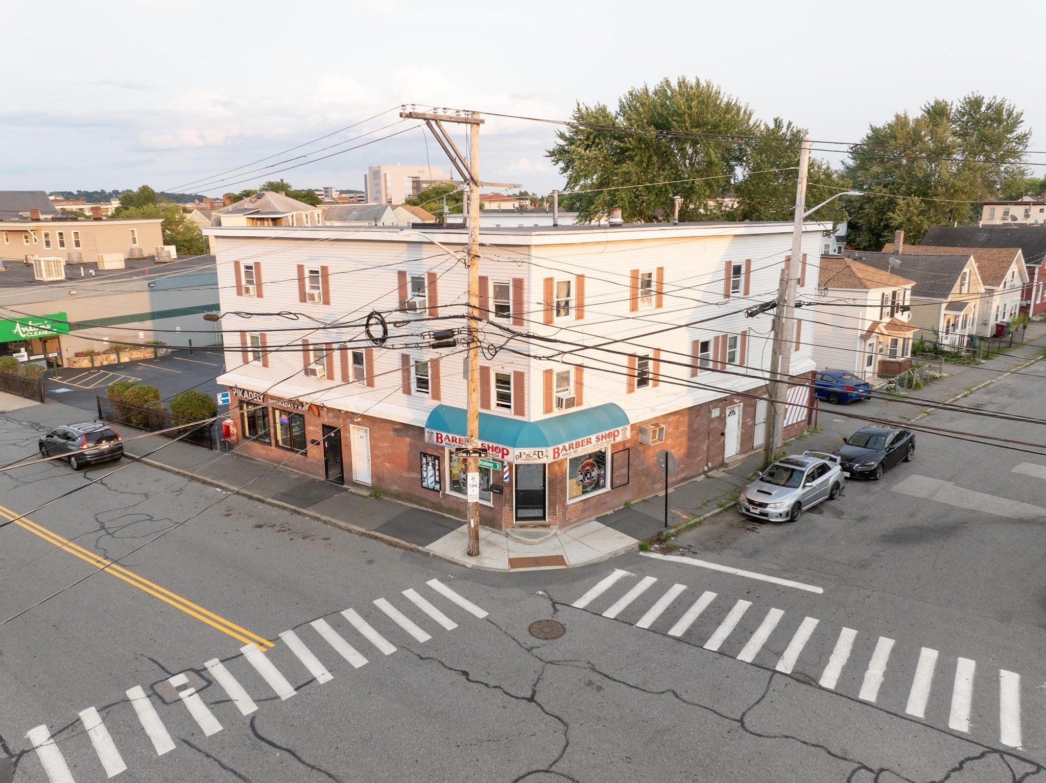 52 Willie Street, Lowell, MA Photo #3
