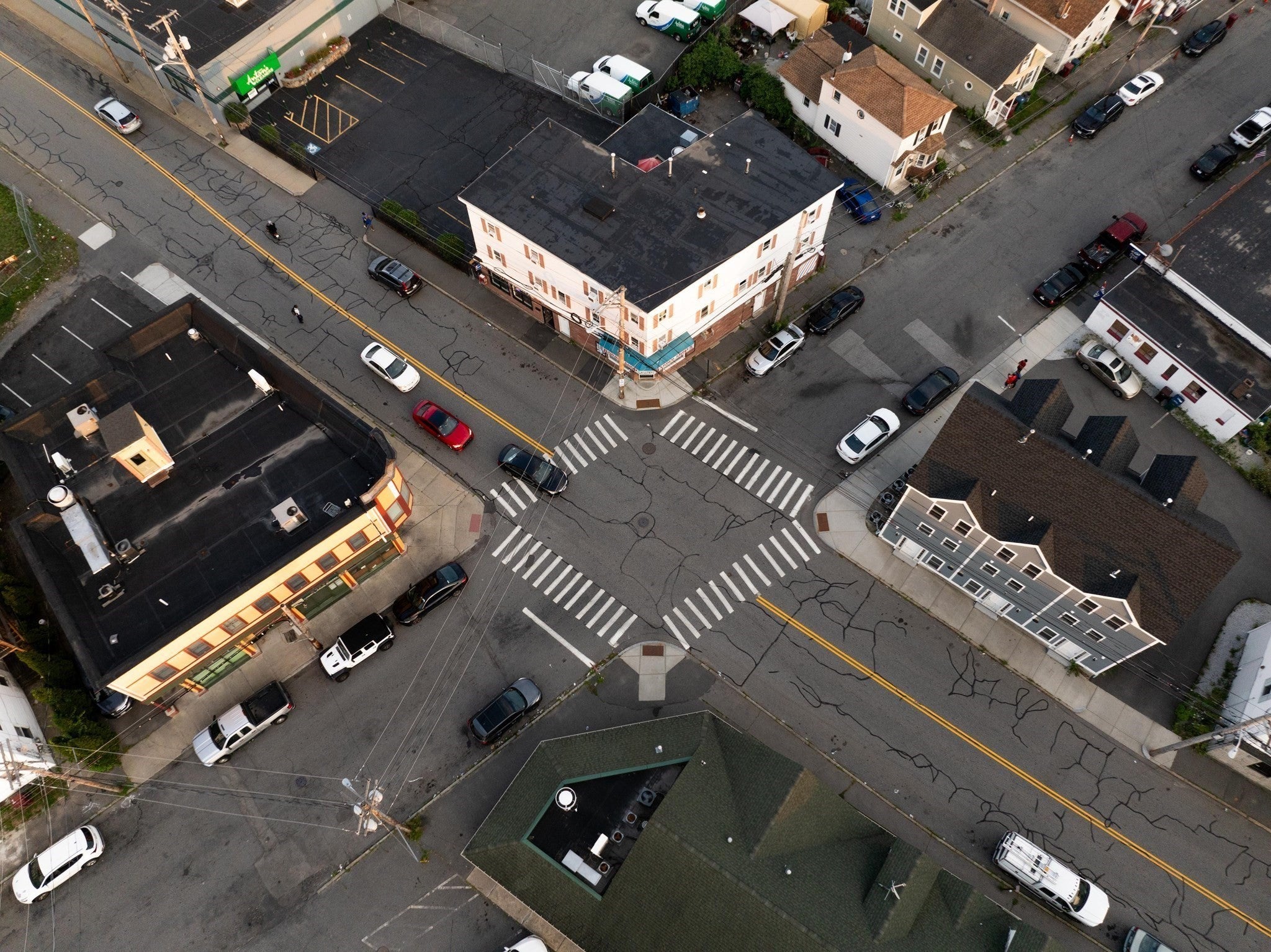 52 Willie Street, Lowell, MA Photo #7