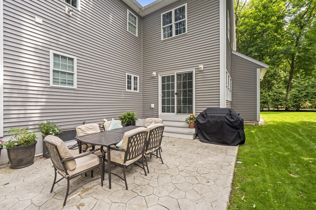 157 Brooks St