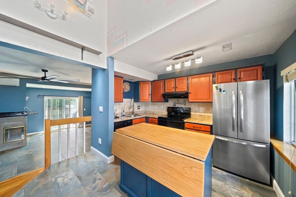 171 Tall Oaks Dr F