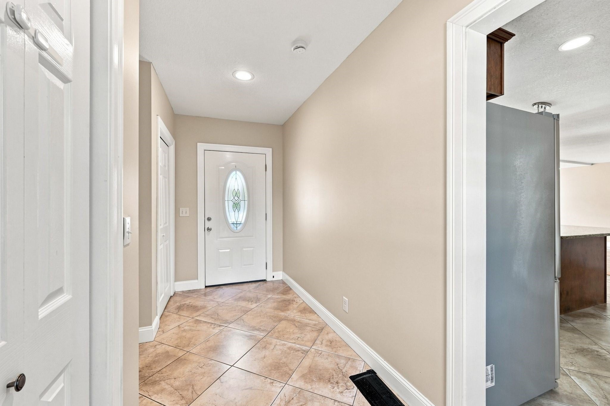 8 Caddyshack Dr, Chicopee, MA Photo #22
