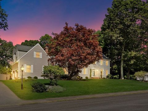 15 Wenlock Cir Easton MA 02356