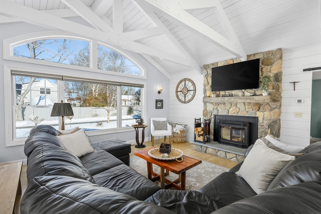 136 Sanddollar Circle