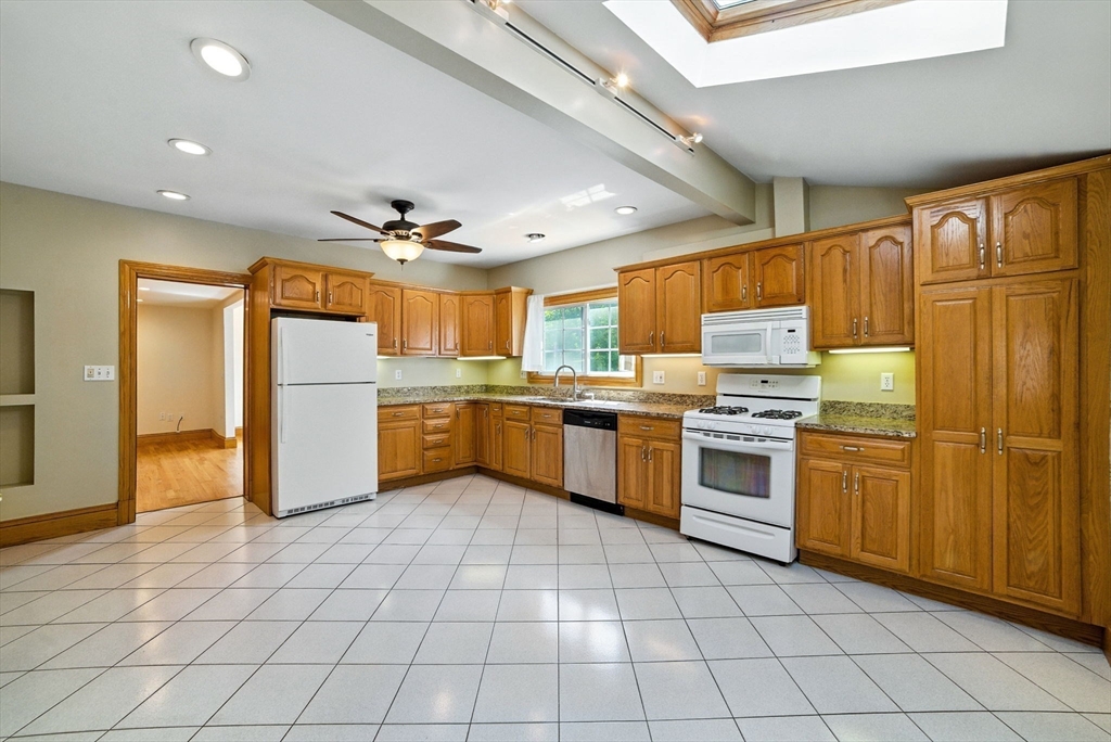 371 Cherry St.