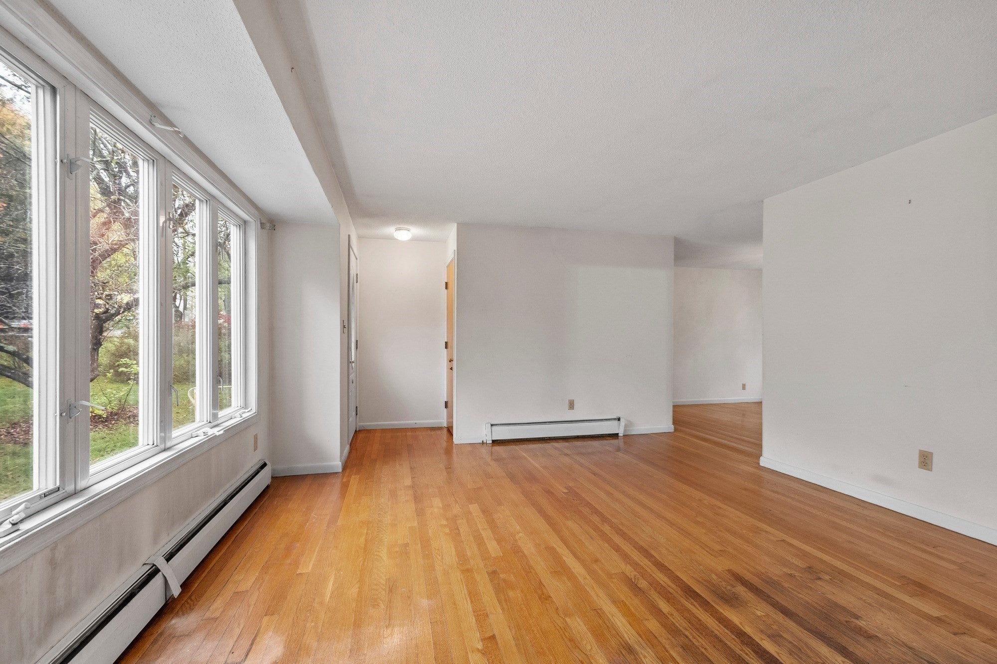 1106 Wachusett St, Holden, MA Photo #15