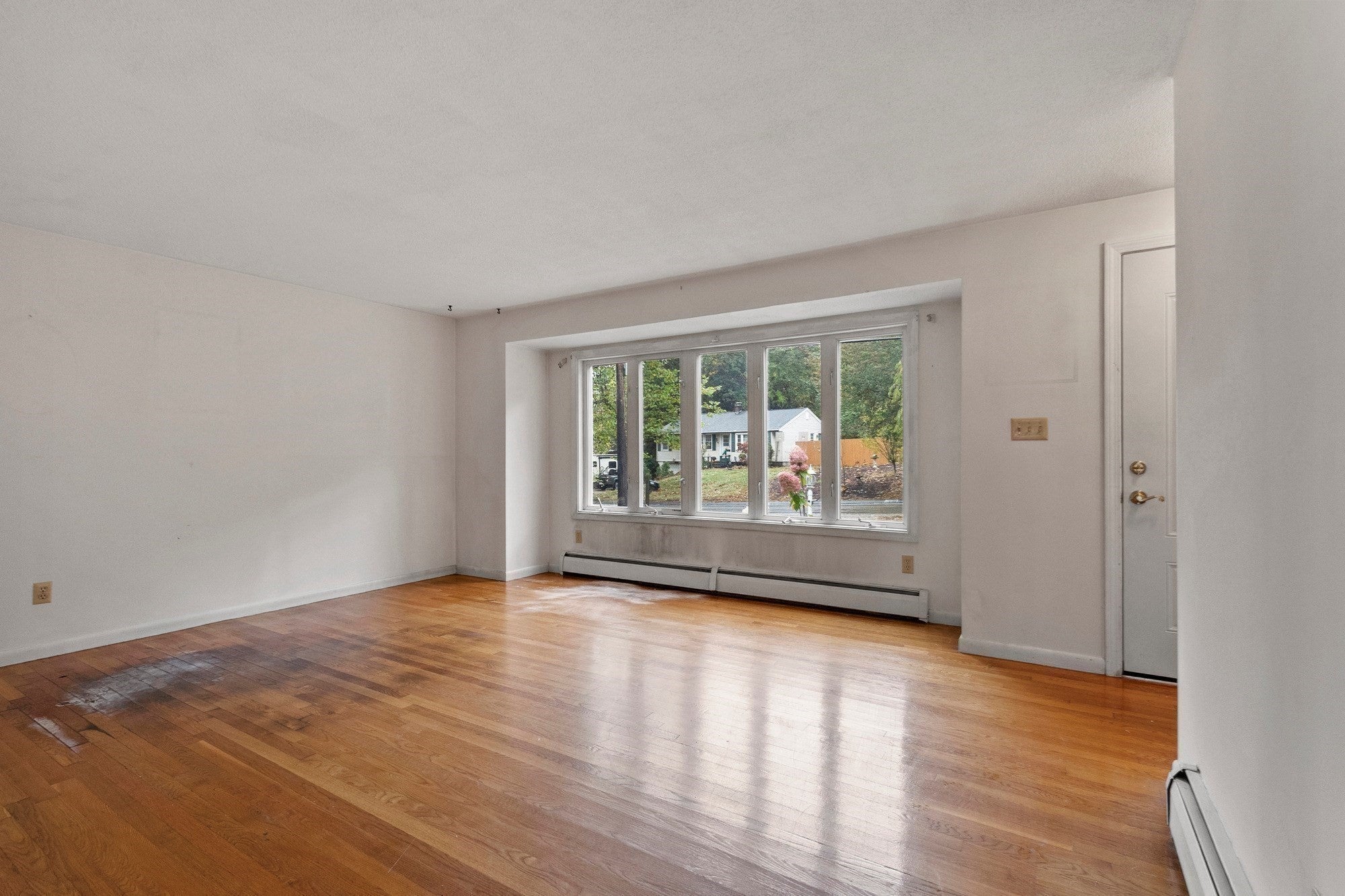 1106 Wachusett St, Holden, MA Photo #16