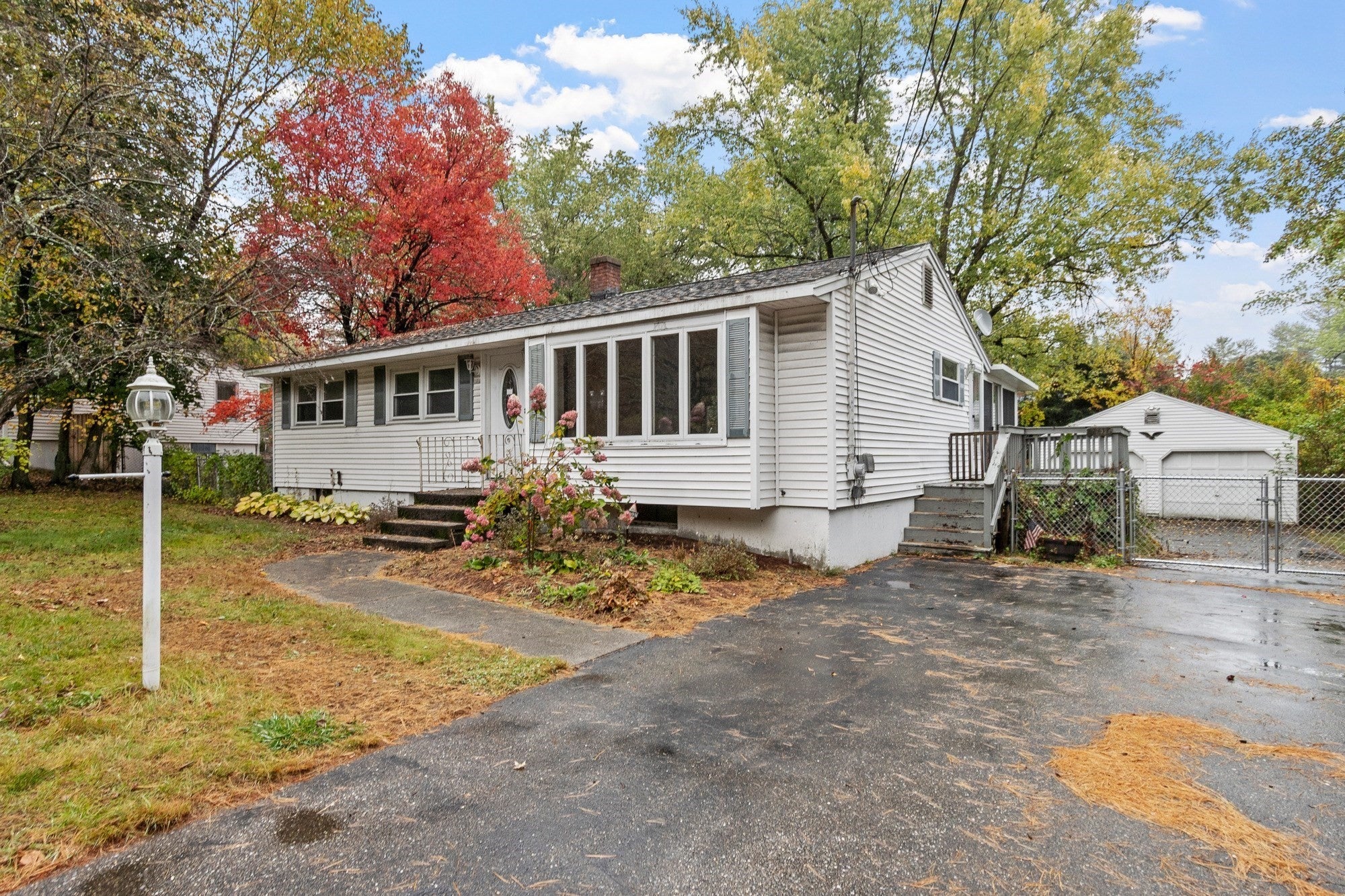 1106 Wachusett St, Holden, MA Photo #2