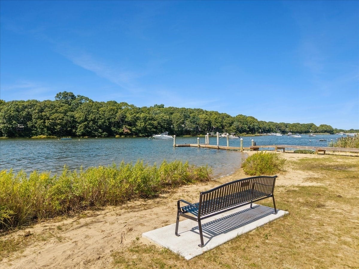 21 Harborview Dr, Falmouth, MA, 21 Harborview Dr, Falmouth, MA Photo #22