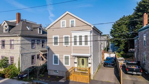 Photo of 402 Cottage St, New Bedford, MA 02740 (MLS # 73451282)