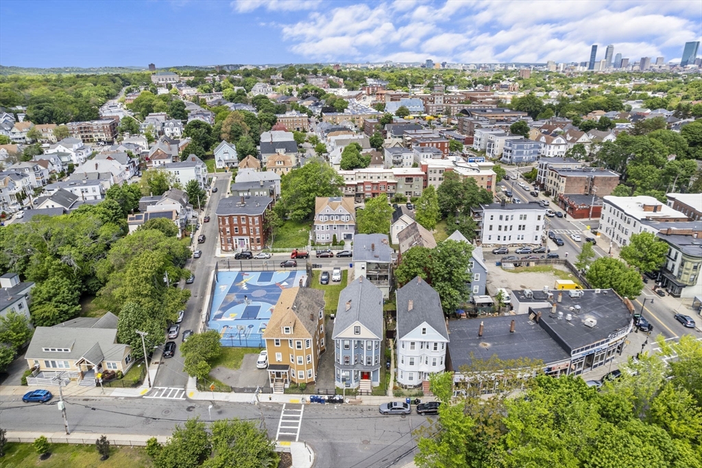 Boston, Massachusetts 02121, United States, 9 Bedrooms Bedrooms, ,3 BathroomsBathrooms,Residential,Active,139321