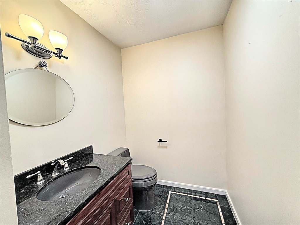 88 Belmont St #88, Lowell, MA Photo #8