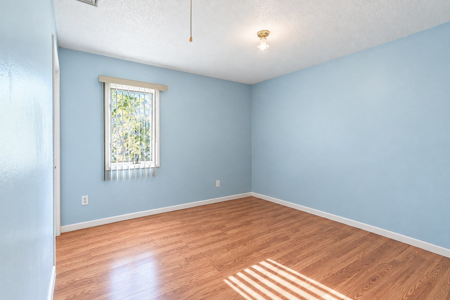 297 Bakerville Rd, Dartmouth, MA, 297 Bakerville Rd, Dartmouth, MA Photo #7