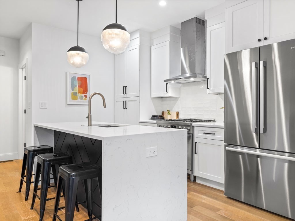 156 Hudson St 156