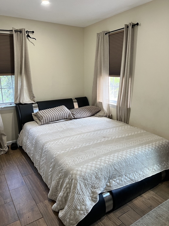 32 Patricia Dr 32