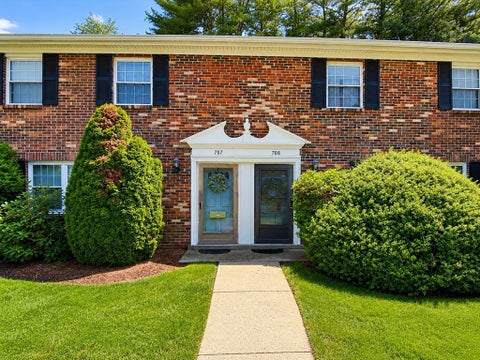 Photo of 708 Windsor Dr #708, Framingham, MA 01701 (MLS # 73548921)