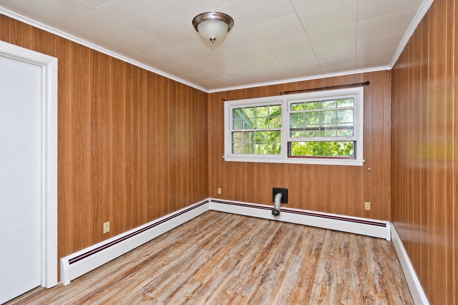 290 Morton St, West Springfield, MA Photo #6