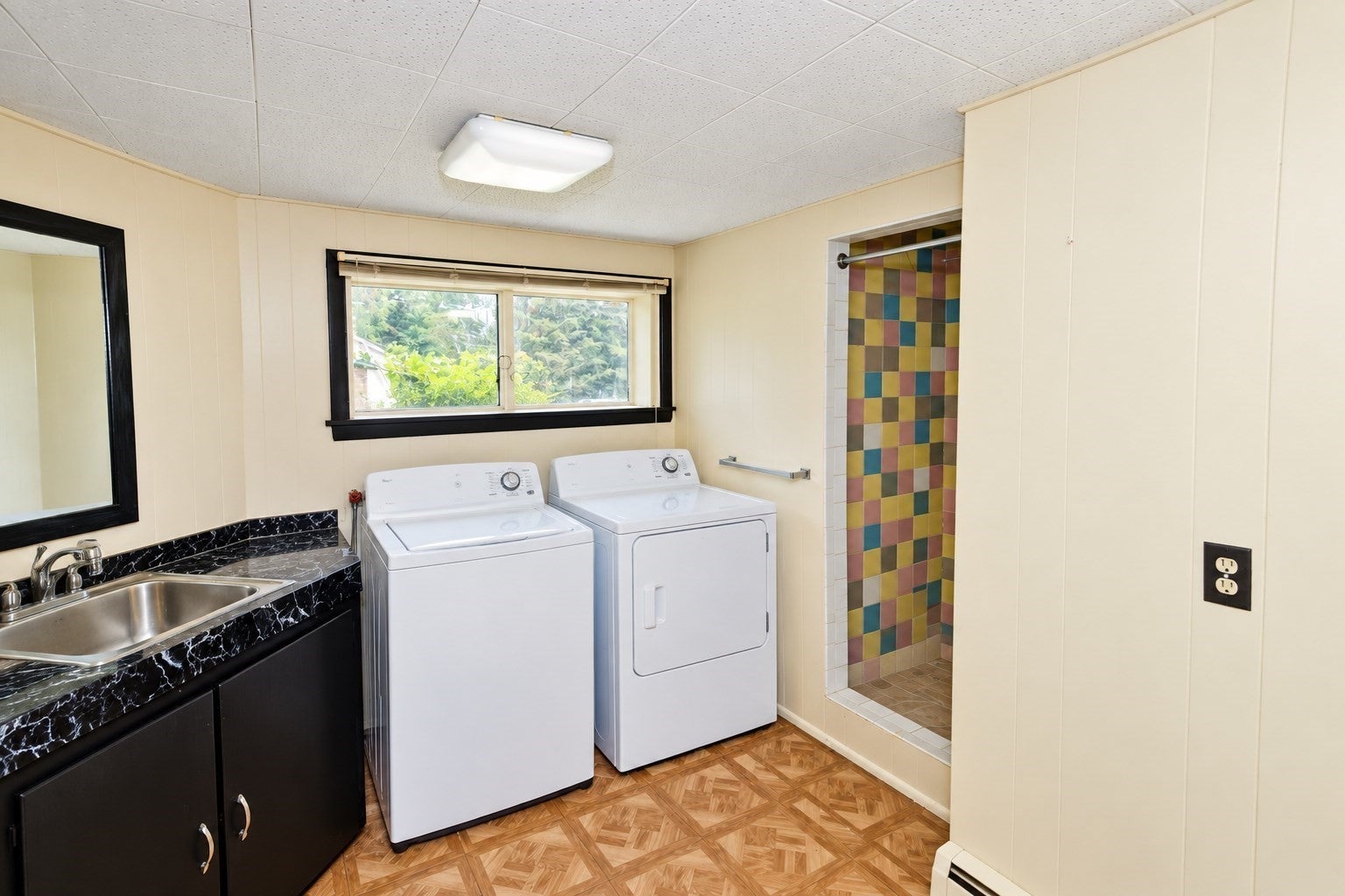 290 Morton St, West Springfield, MA Photo #24
