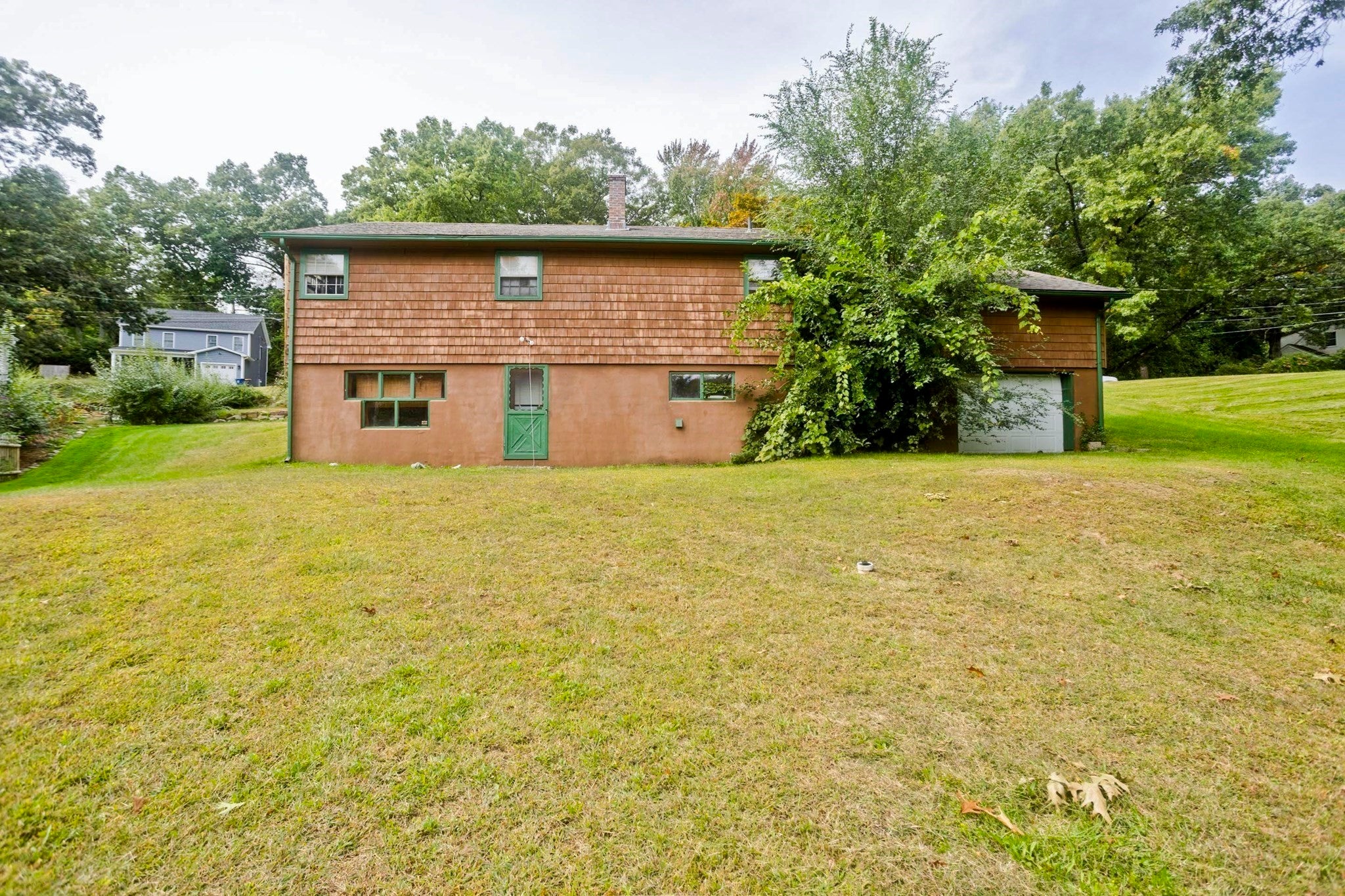 290 Morton St, West Springfield, MA Photo #3