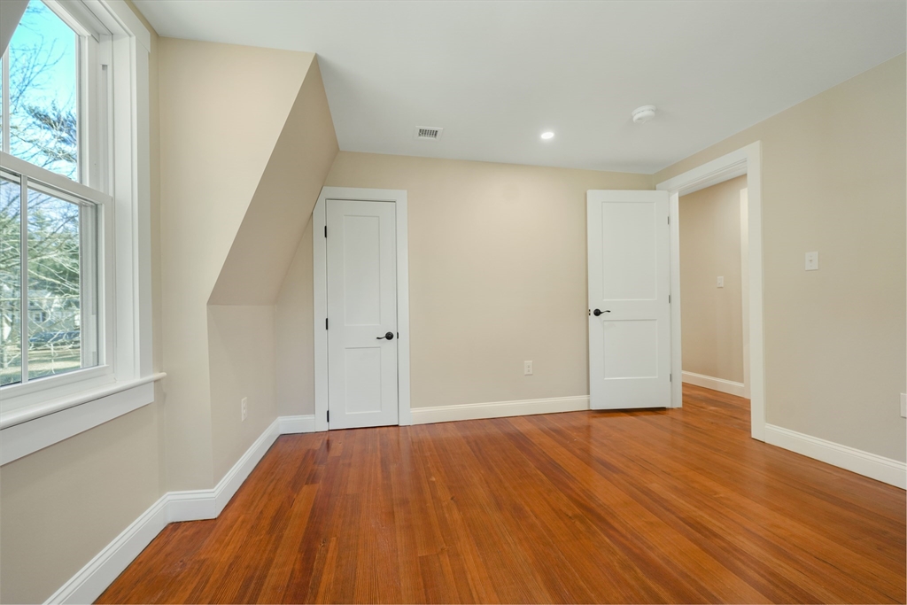 613 Delano Rd