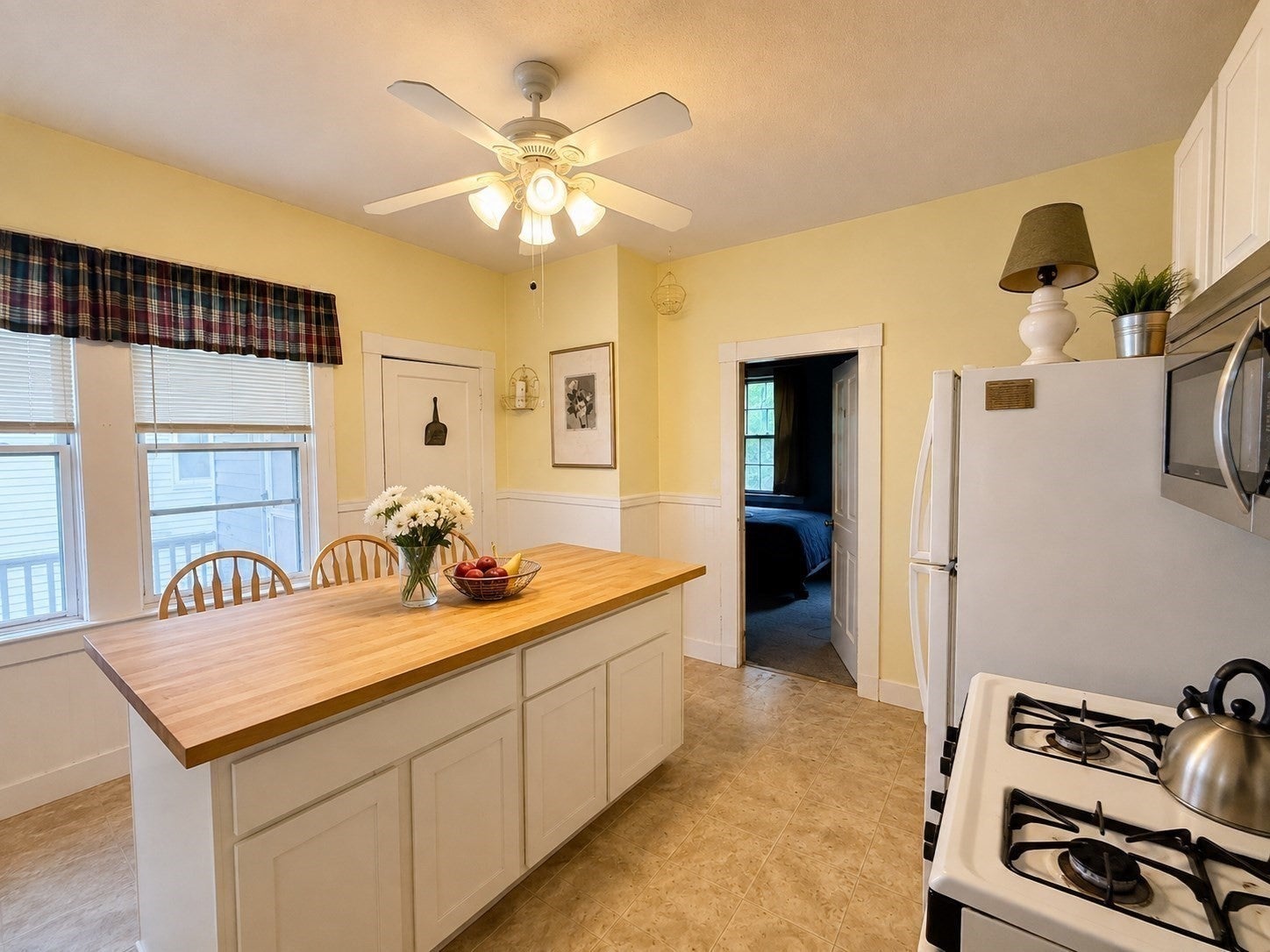 47 Florence Ave, Lowell, MA, 47 Florence Ave, Lowell, MA Photo #14