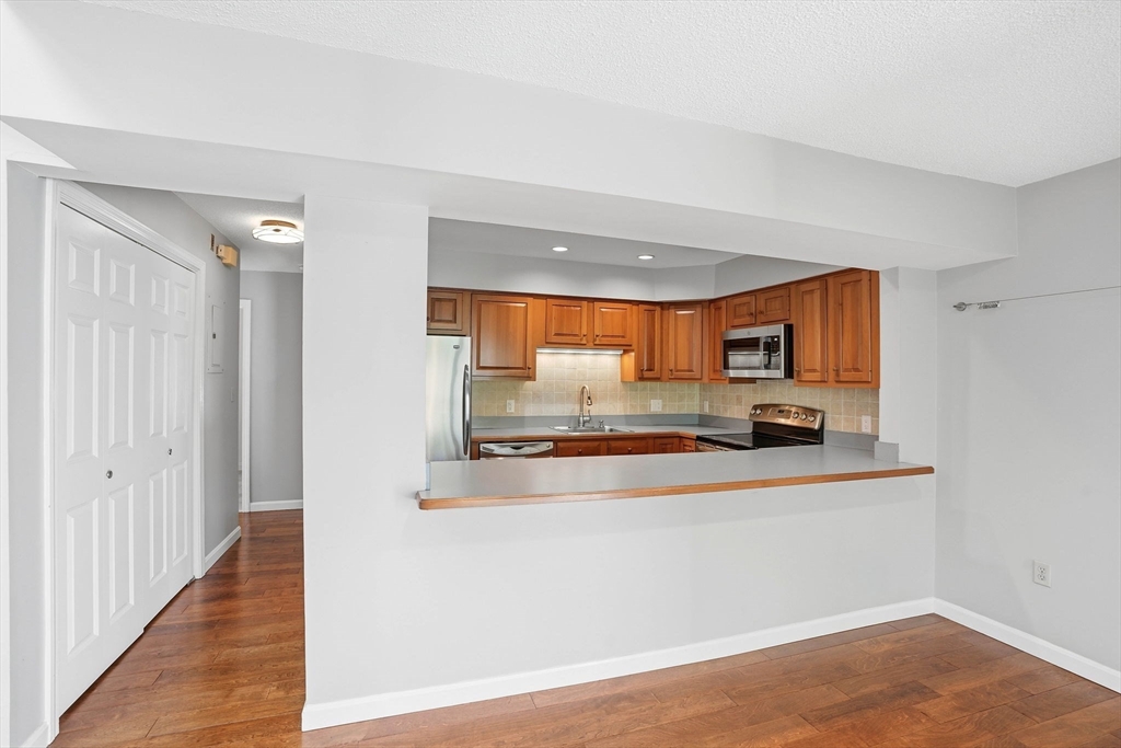 3302 Tuckers Lane #3302, Hingham, MA Photo #7