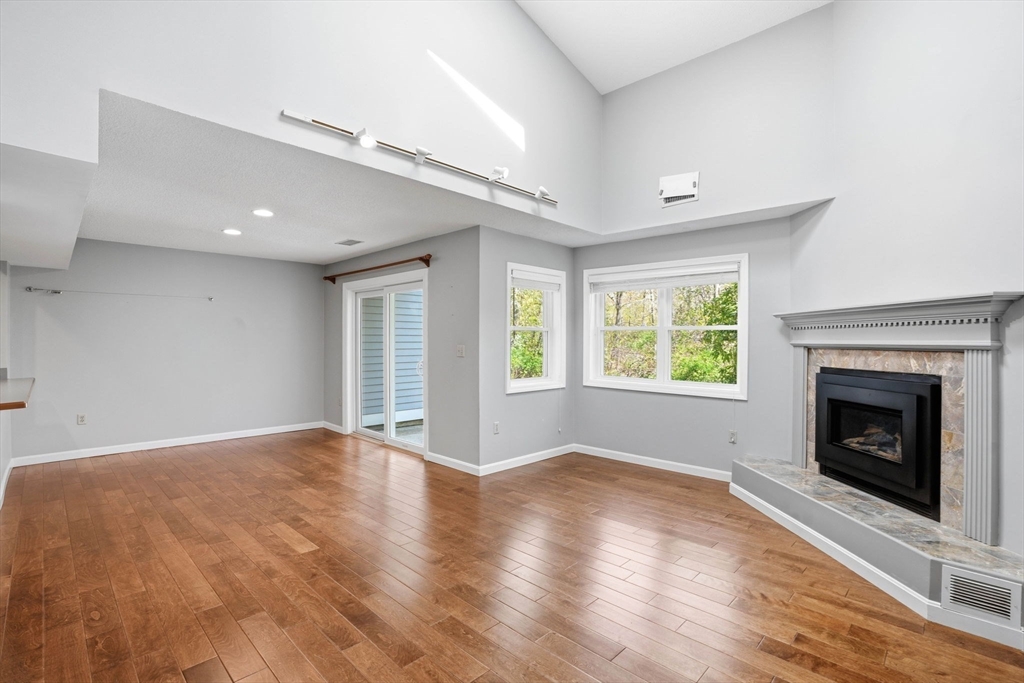 3302 Tuckers Lane #3302, Hingham, MA Photo #3