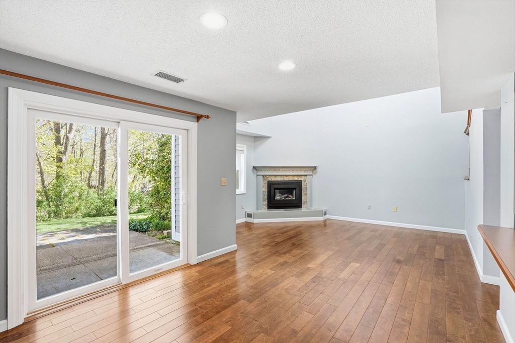 3302 Tuckers Lane #3302, Hingham, MA Photo #5