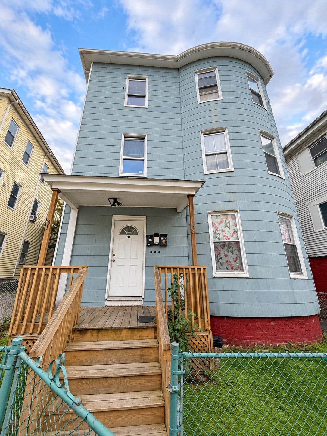 31 Suffield St, Worcester, MA, 31 Suffield St, Worcester, MA Photo #1