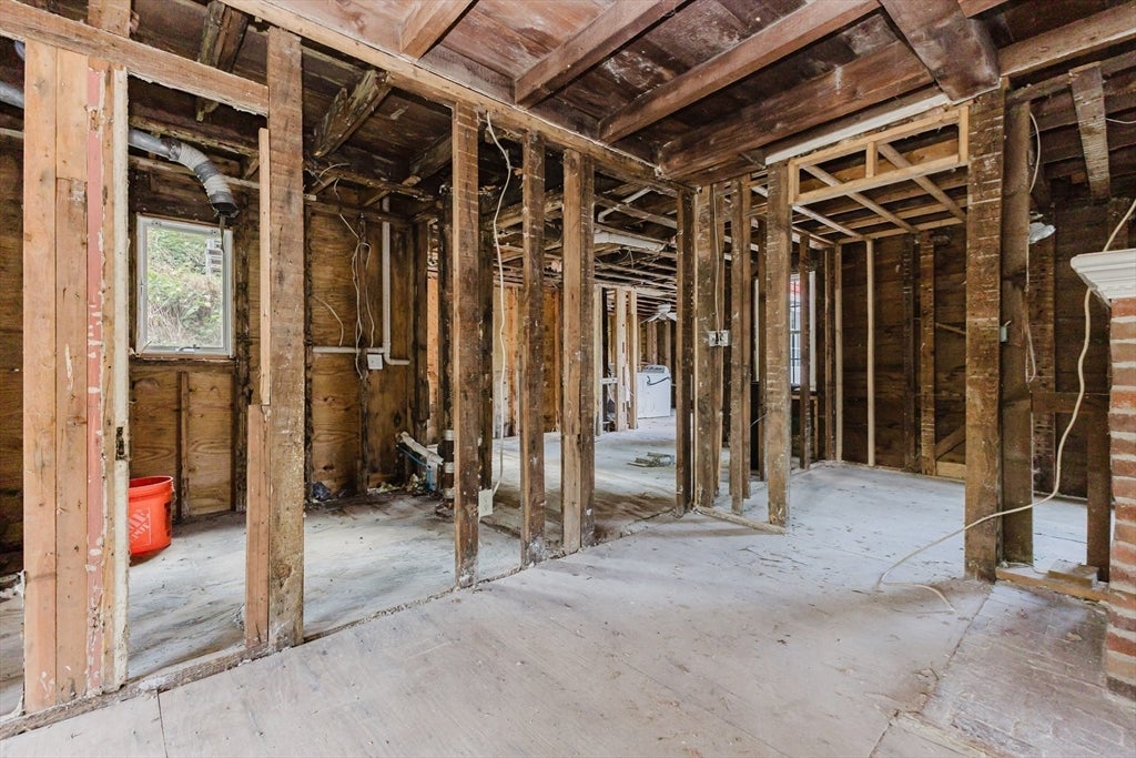 166 Hull St, Hingham, MA, 166 Hull St, Hingham, MA Photo #10