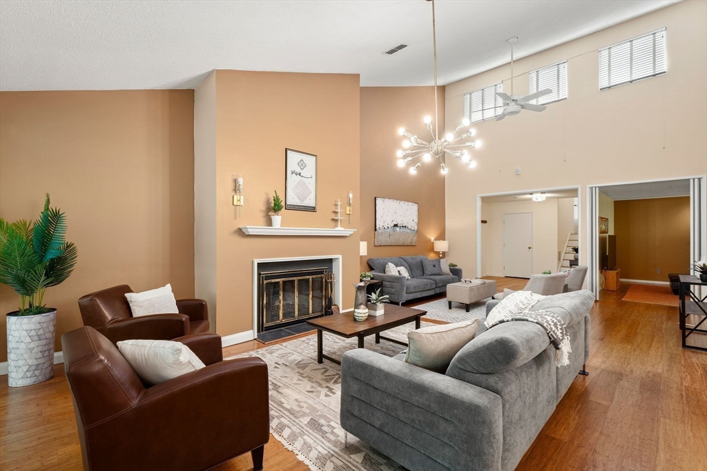241 Perkins St B102