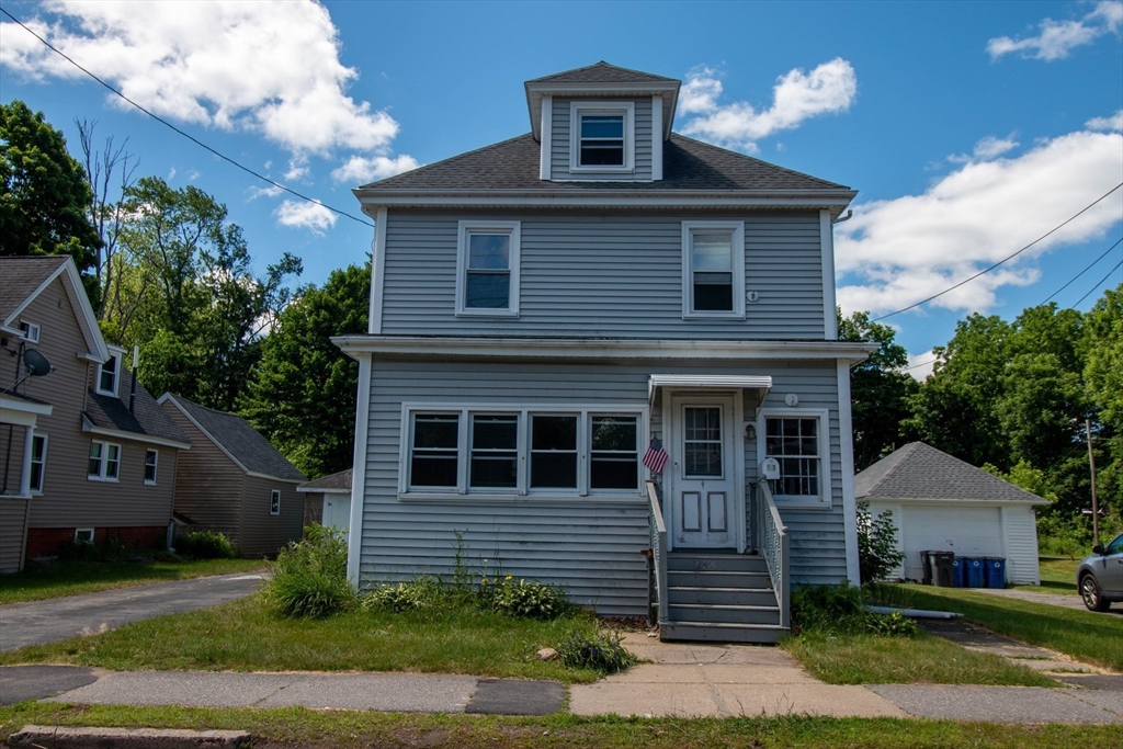 249 Groveland St