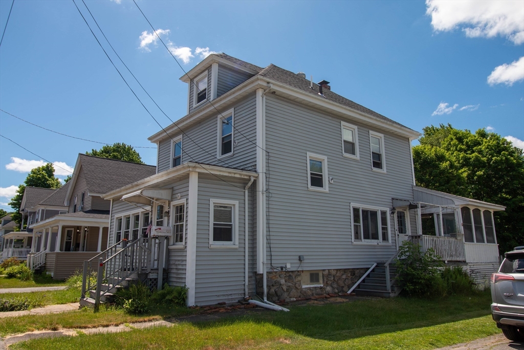 249 Groveland St