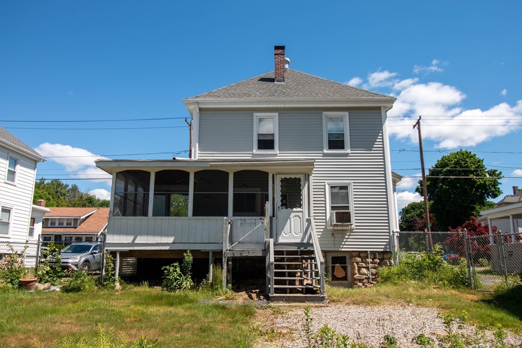 249 Groveland St