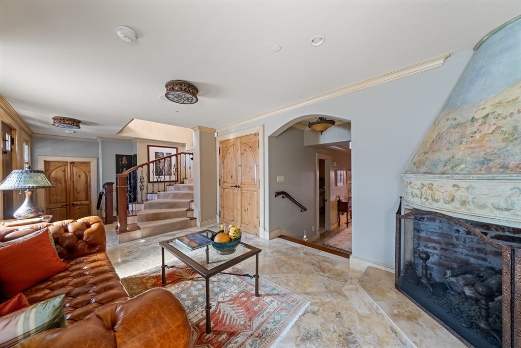 25 Beaver Place 25
