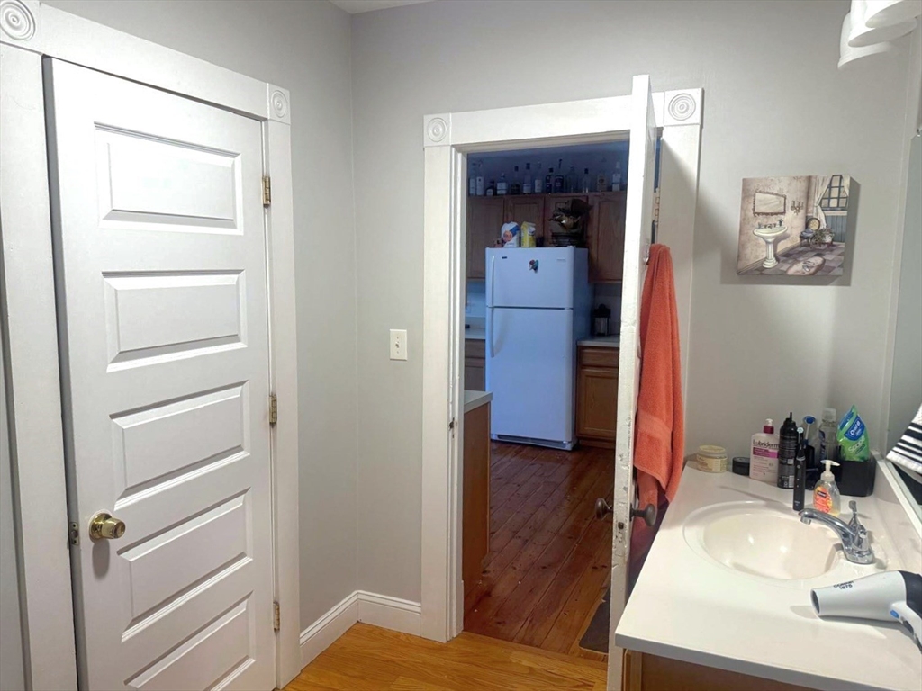 51 James St, Tewksbury, MA Photo #16