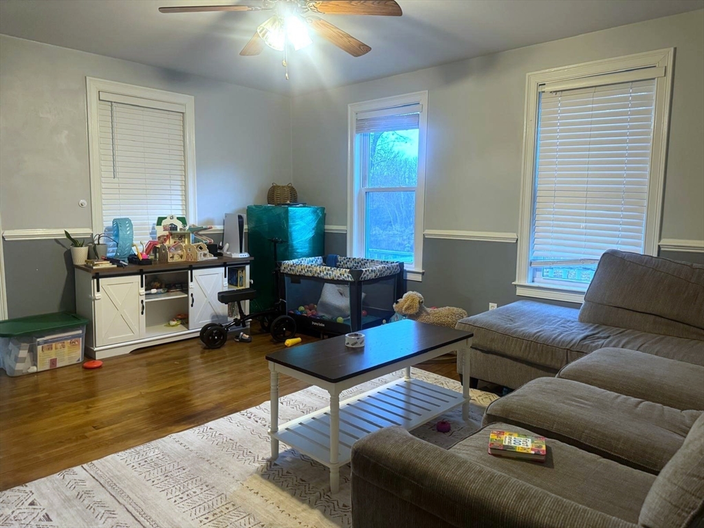 51 James St, Tewksbury, MA Photo #7