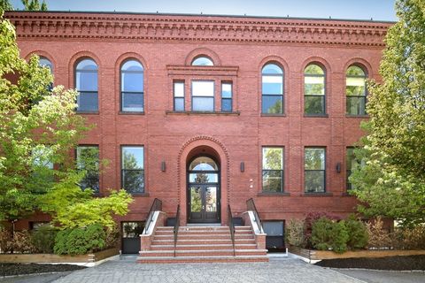 11 Wyman St 2C Boston MA 02130