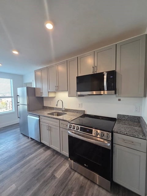 Photo of 585 Essex St #509, Lynn, MA 01901 (MLS # 73565713)