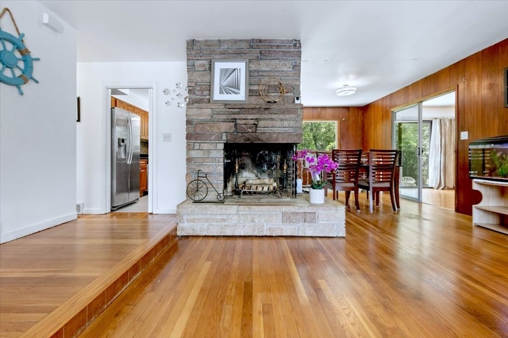 451 Pleasant St