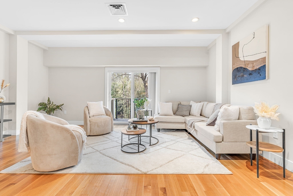 321 Hammond Pond Parkway 103